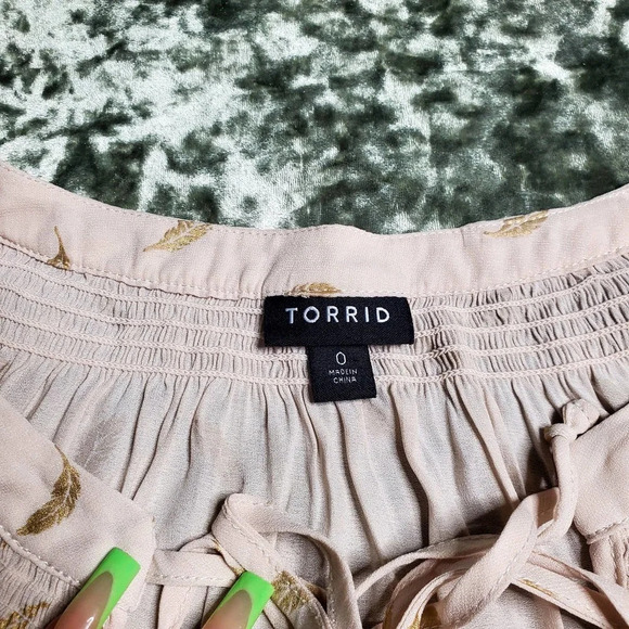 Torrid Crepe Tie Neck Blouse - Picture 7 of 8